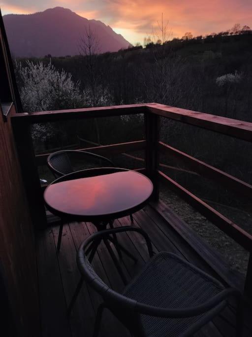 Alpine Chalet Predelut Bagian luar foto