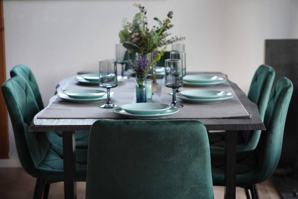 Alpine Chalet Predelut Bagian luar foto