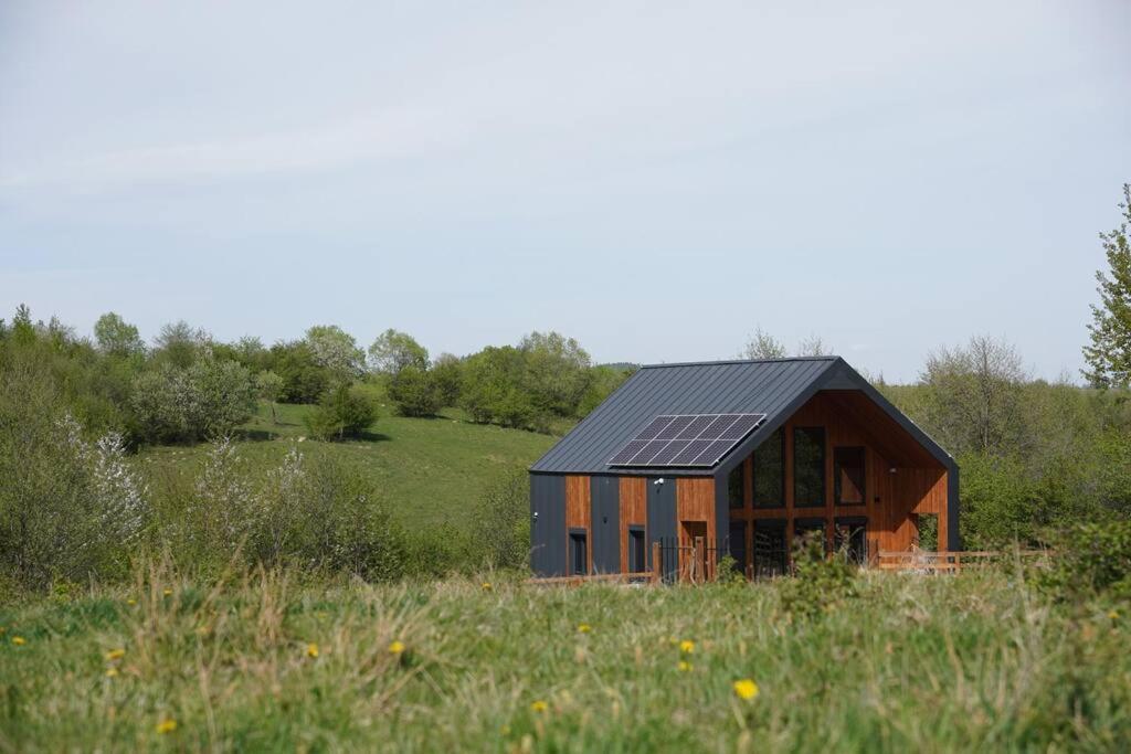 Alpine Chalet Predelut Bagian luar foto
