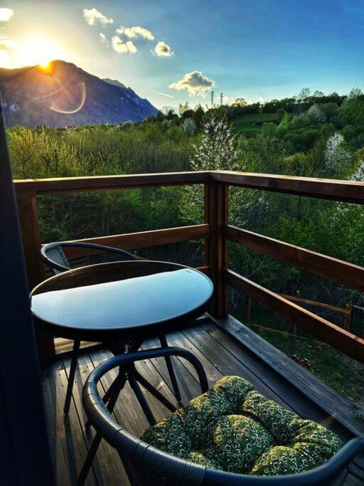 Alpine Chalet Predelut Bagian luar foto