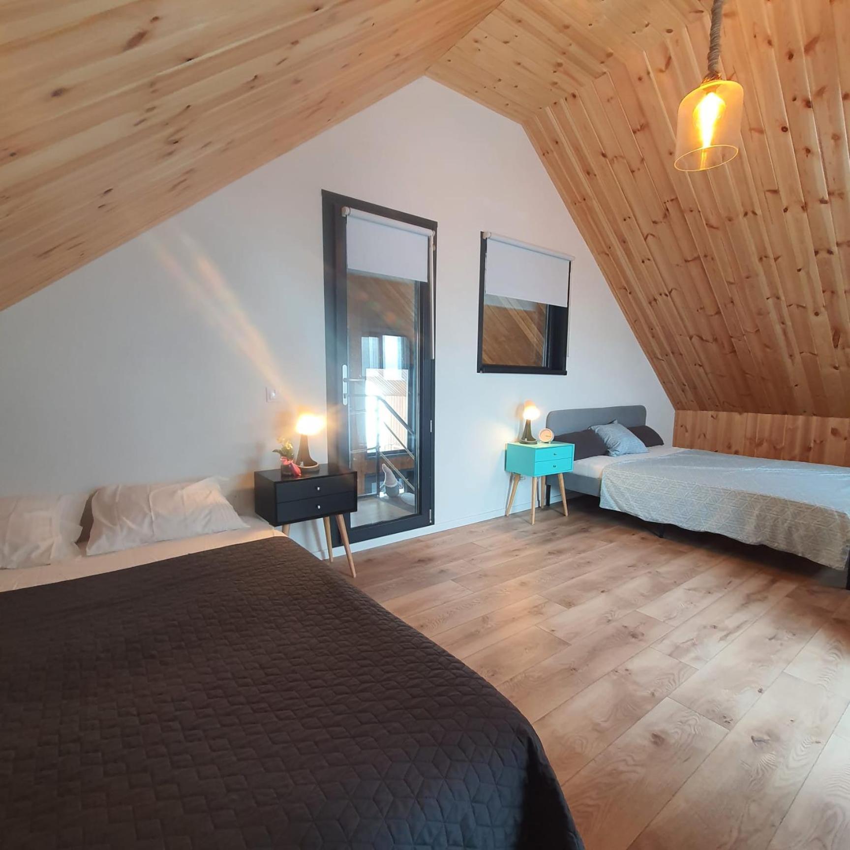 Alpine Chalet Predelut Bagian luar foto